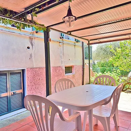 Ca Dei Fiori Apartment *